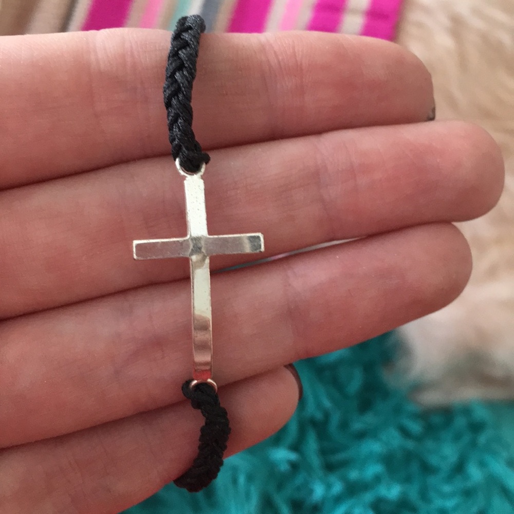 Cross braclet